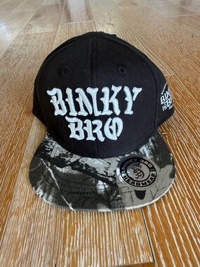 NWT Binky Bro Infant Black Snapback Hat with Camouflage Brim